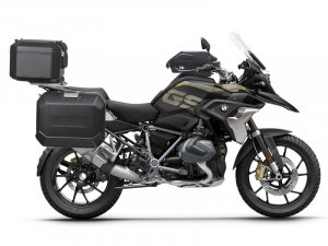 Complete set of black aluminum cases SHAD TERRA, 48L topcase + 36L / 47L side cases, including mount SHAD R 1200 GS Adventure/ R 1250 GS Adventure